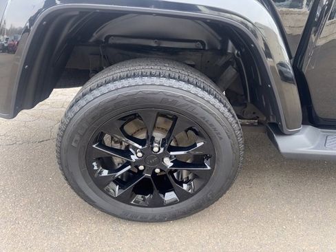 Used 2022 Jeep Gladiator Overland image 10