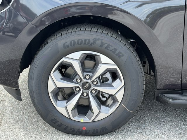 New 2027 Ford Expedition Max Active RWD image 11