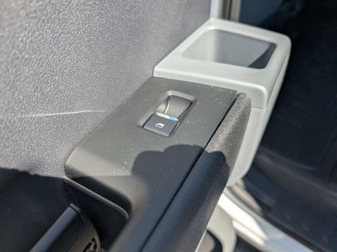 New 2026 Ford F250 4x4 Crew Cab Super Duty image 12