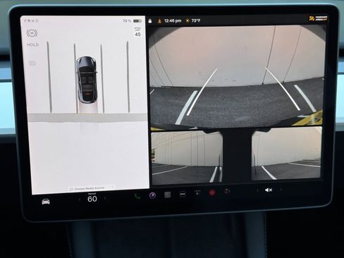 Used 2023 Tesla Model Y Long Range image 32