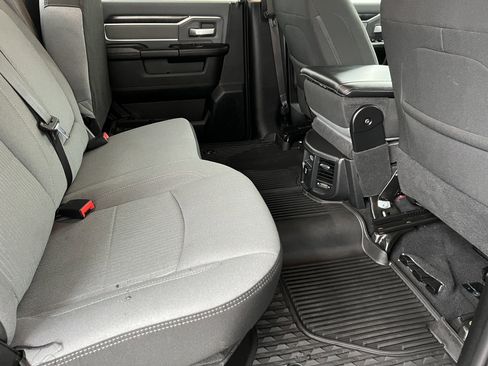 Used 2020 RAM 2500 Big Horn w/ Level 2 Equipment Group image 22