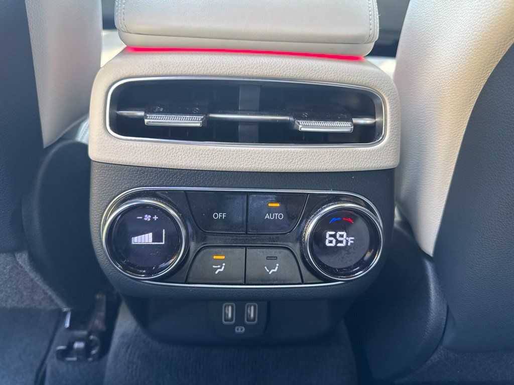 Used 2023 Genesis Electrified GV70 AWD/4WD image 25