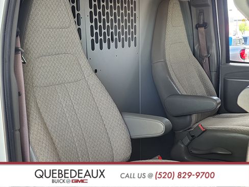 Used 2021 Chevrolet Express 2500 w/ Driver Convenience Package RWD image 29