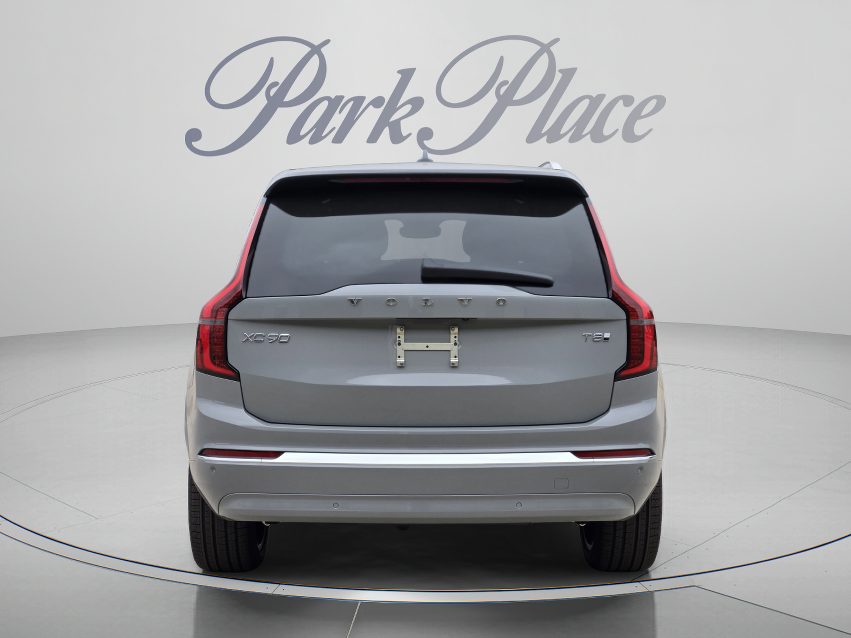 New 2026 Volvo XC90 T8 Plus AWD/4WD image 4