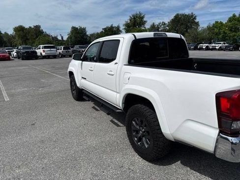 Used 2023 Toyota Tacoma SR5 RWD image 8