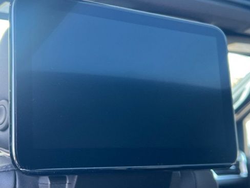 New 2026 GMC Yukon XL Elevation w/ Elevation Premium Package image 12