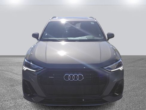 New 2025 Audi Q3 2.0T Premium image 2
