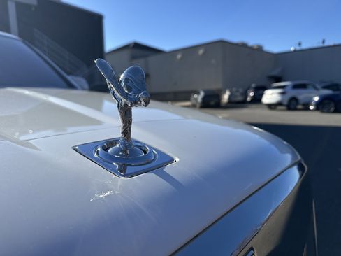 Certified 2022 Rolls-Royce Cullinan image 33