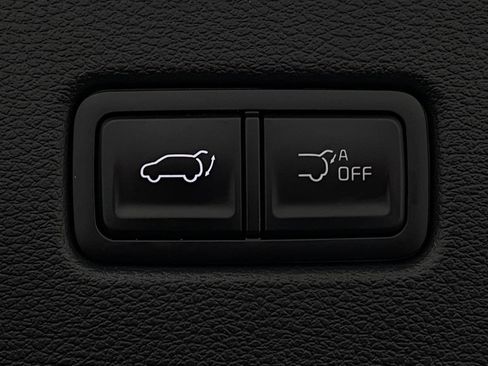 Used 2025 Kia Telluride EX w/ EX Captain's Chair Package AWD/4WD image 7