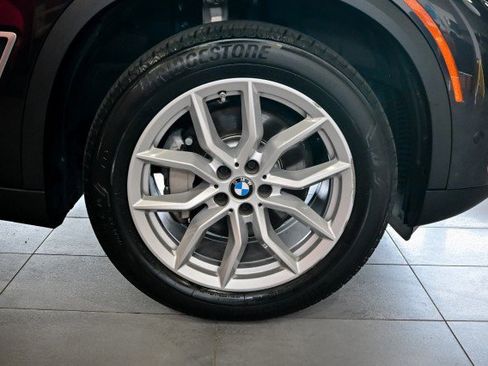 Used 2021 BMW X5 xDrive40i w/ Convenience Package image 49
