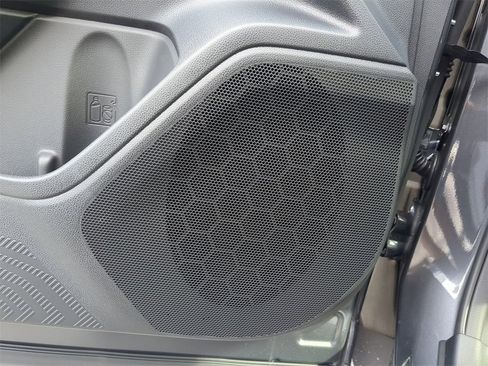 New 2025 Subaru Forester Premium image 18