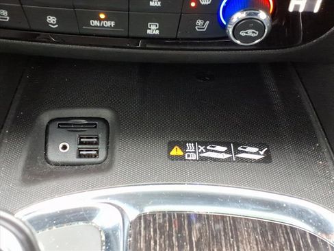 Used 2021 Buick Enclave Avenir w/ Avenir Technology Package image 22