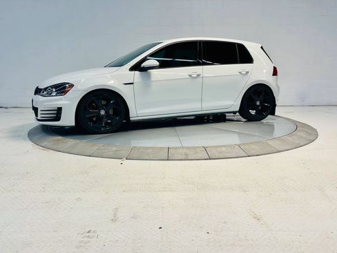 Used 2015 Volkswagen GTI S FWD image 3