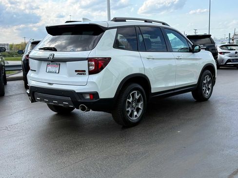 Used 2022 Honda Passport TrailSport image 4