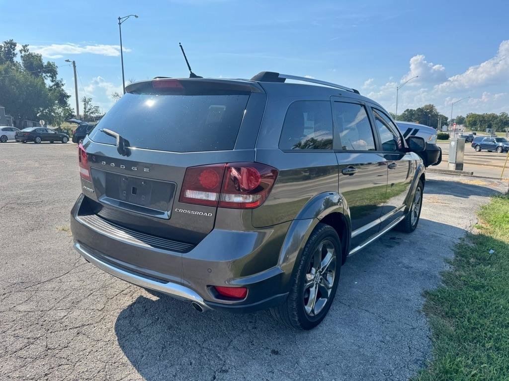 Used 2016 Dodge Journey Crossroad FWD image 7