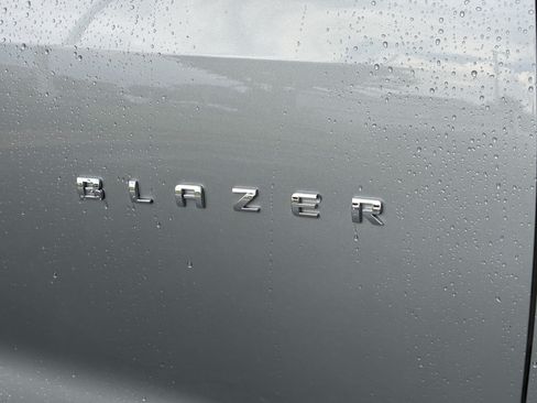 Used 2023 Chevrolet Blazer Premier w/ Driver Confidence II Package AWD/4WD image 7