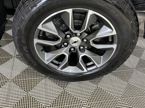 Used 2024 Chevrolet Silverado 1500 RST w/ Convenience Package II image 11