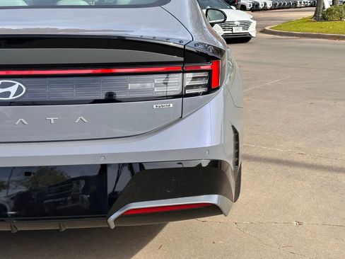 Certified 2025 Hyundai Sonata Limited image 12