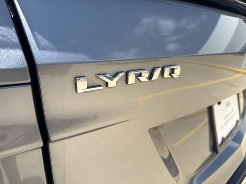 Used 2025 Cadillac Lyriq Sport AWD/4WD image 18
