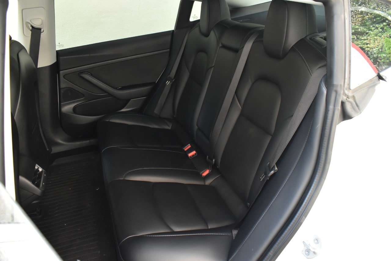 Used 2020 Tesla Model 3 Standard Range Plus RWD image 17
