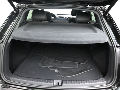 Used 2024 Audi Q4 e-tron Premium Plus w/ Premium Plus image 12