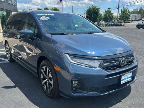 Used 2026 Honda Odyssey EX-L image 13