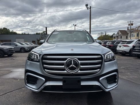 Certified 2025 Mercedes-Benz GLS 450 4MATIC image 2