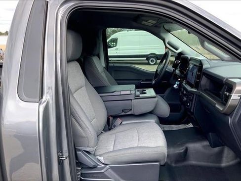 Used 2025 Ford F150 XL w/ Equipment Group 103A High image 6