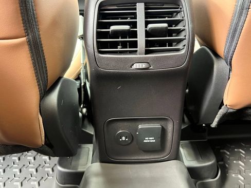 New 2025 Ford Bronco Sport Outer Banks w/ Sasquatch Outer Banks Package image 15