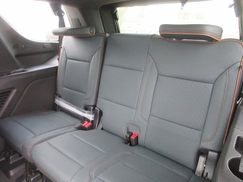 New 2026 GMC Yukon AT4 image 13