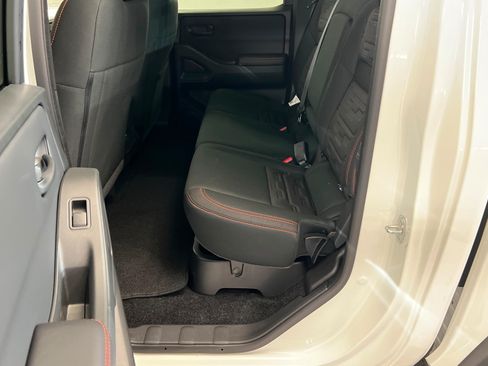 New 2026 Nissan Frontier PRO-4X w/ Tow Package AWD/4WD image 21