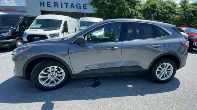 Certified 2022 Ford Escape SE w/ Convenience Package AWD/4WD image 5