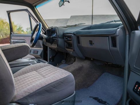 Used 1991 Ford Bronco AWD/4WD image 30
