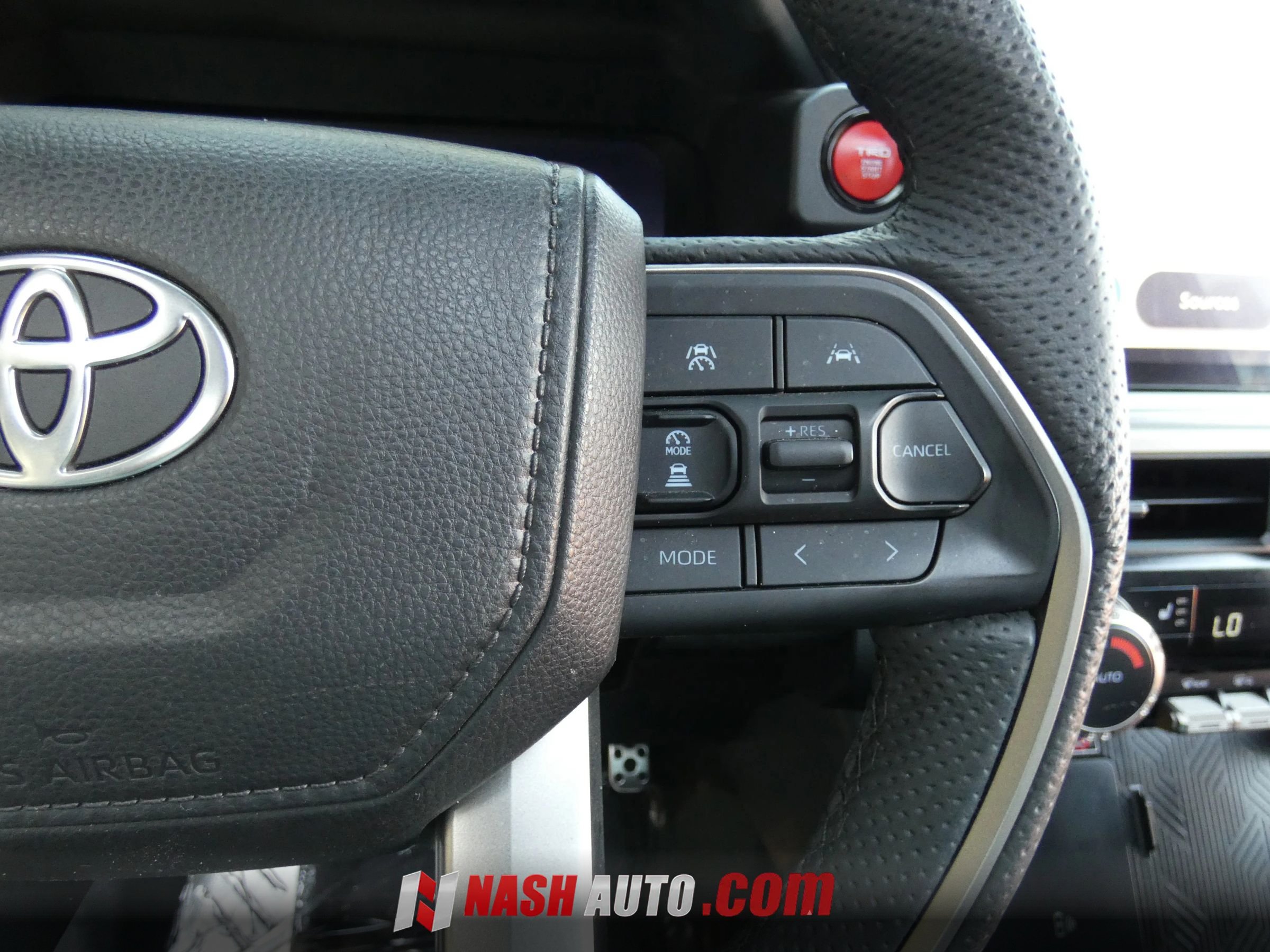 Used 2026 Toyota Tacoma TRD Sport w/ TRD Sport Upgrade Package AWD/4WD image 63