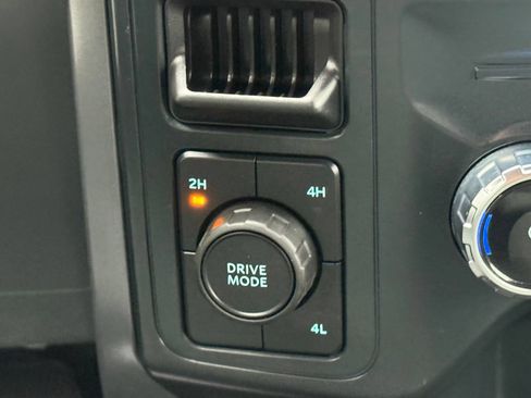 Used 2025 Ford F150 XLT w/ Equipment Group 301A Standard AWD/4WD image 8