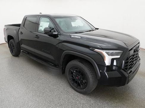 New 2026 Toyota Tundra Limited AWD/4WD image 16