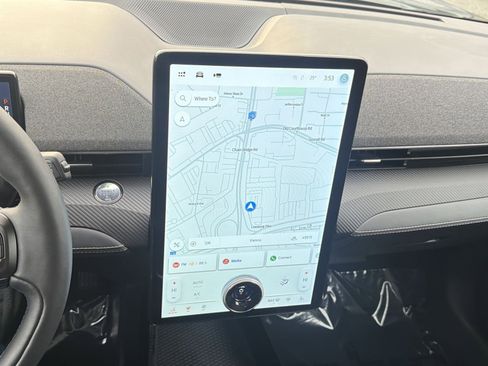 Used 2021 Ford Mustang Mach-E Premium image 20