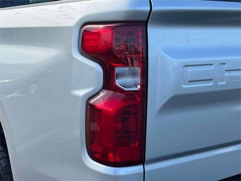 Used 2020 Chevrolet Silverado 1500 LT w/ All-Star Edition image 12