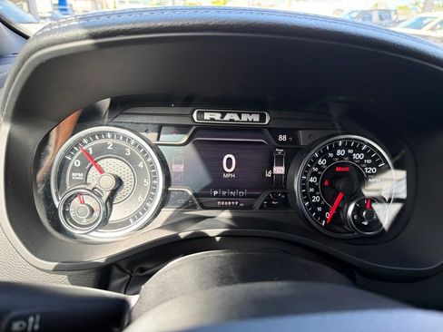 Used 2023 RAM 1500 Laramie RWD image 2