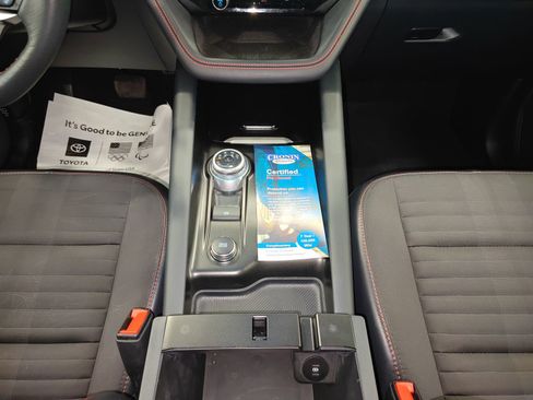 Used 2025 Ford Explorer ST-Line image 30