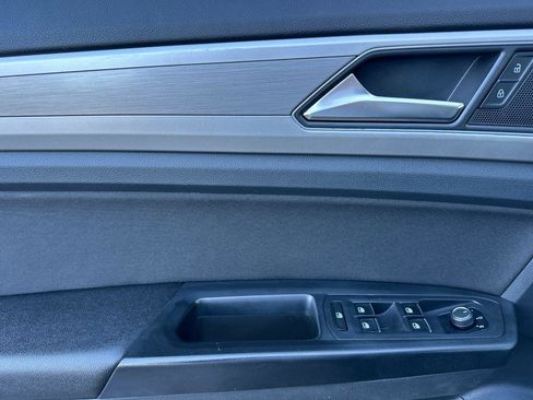 Used 2018 Volkswagen Atlas S image 10