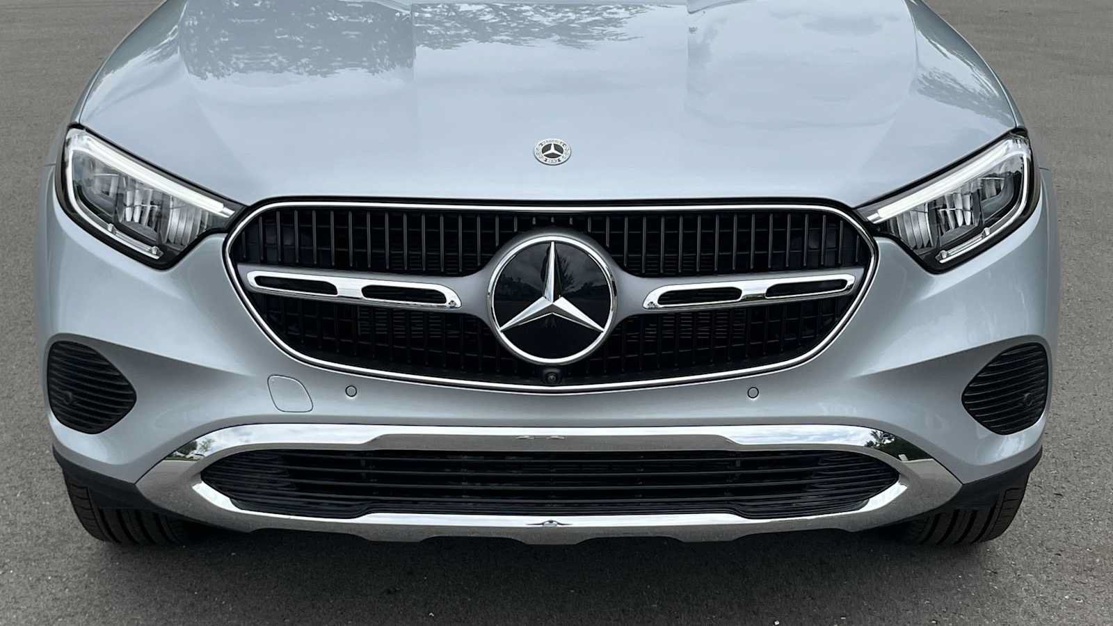 Used 2026 Mercedes-Benz GLC 300 4MATIC image 22