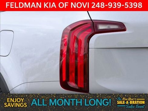 New 2025 Kia Telluride S image 11