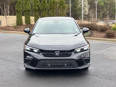 Used 2023 Honda Civic Sport image 3