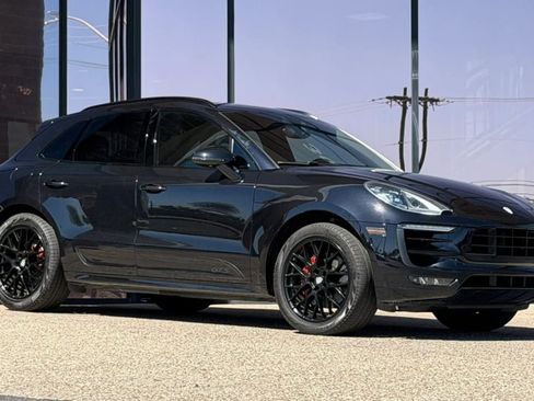Used 2017 Porsche Macan GTS AWD/4WD image 22