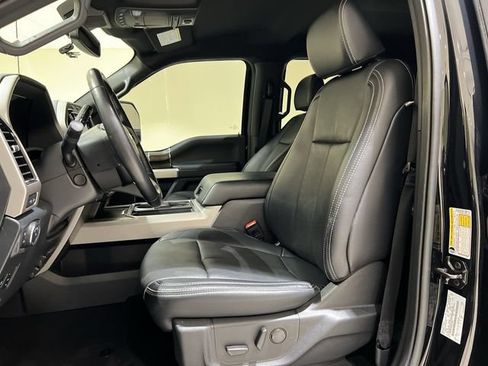 Used 2022 Ford F350 Lariat w/ Lariat Ultimate Package AWD/4WD image 18