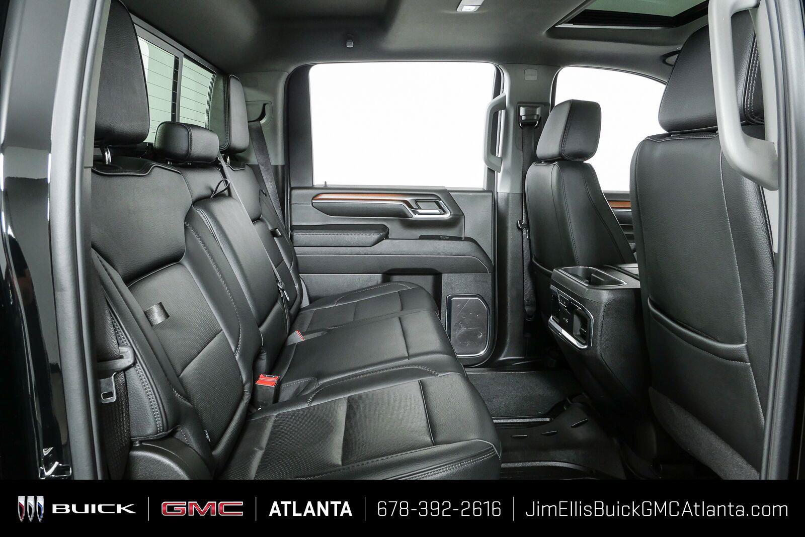 Used 2024 GMC Sierra 2500 Denali w/ Denali Reserve Package AWD/4WD image 21
