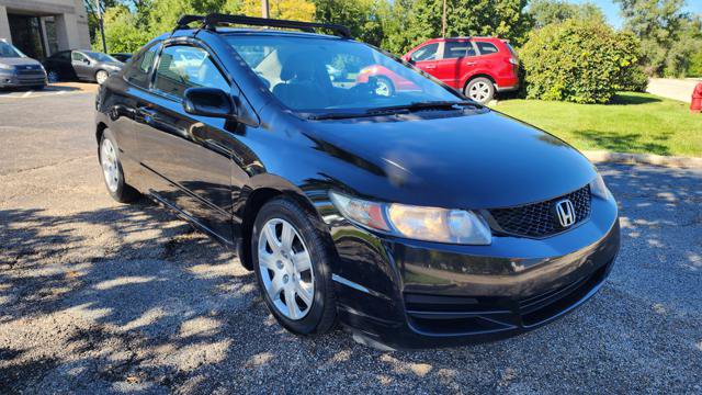 Used 2010 Honda Civic LX image 1
