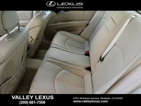 Used 2003 Mercedes-Benz E 500 Sedan image 14