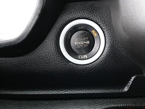 Used 2019 RAM 1500 Big Horn RWD image 27